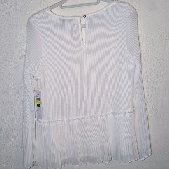 Fever Ribbed Long Sleeve Blouse Size Medium NWT - Picture 3 of 10